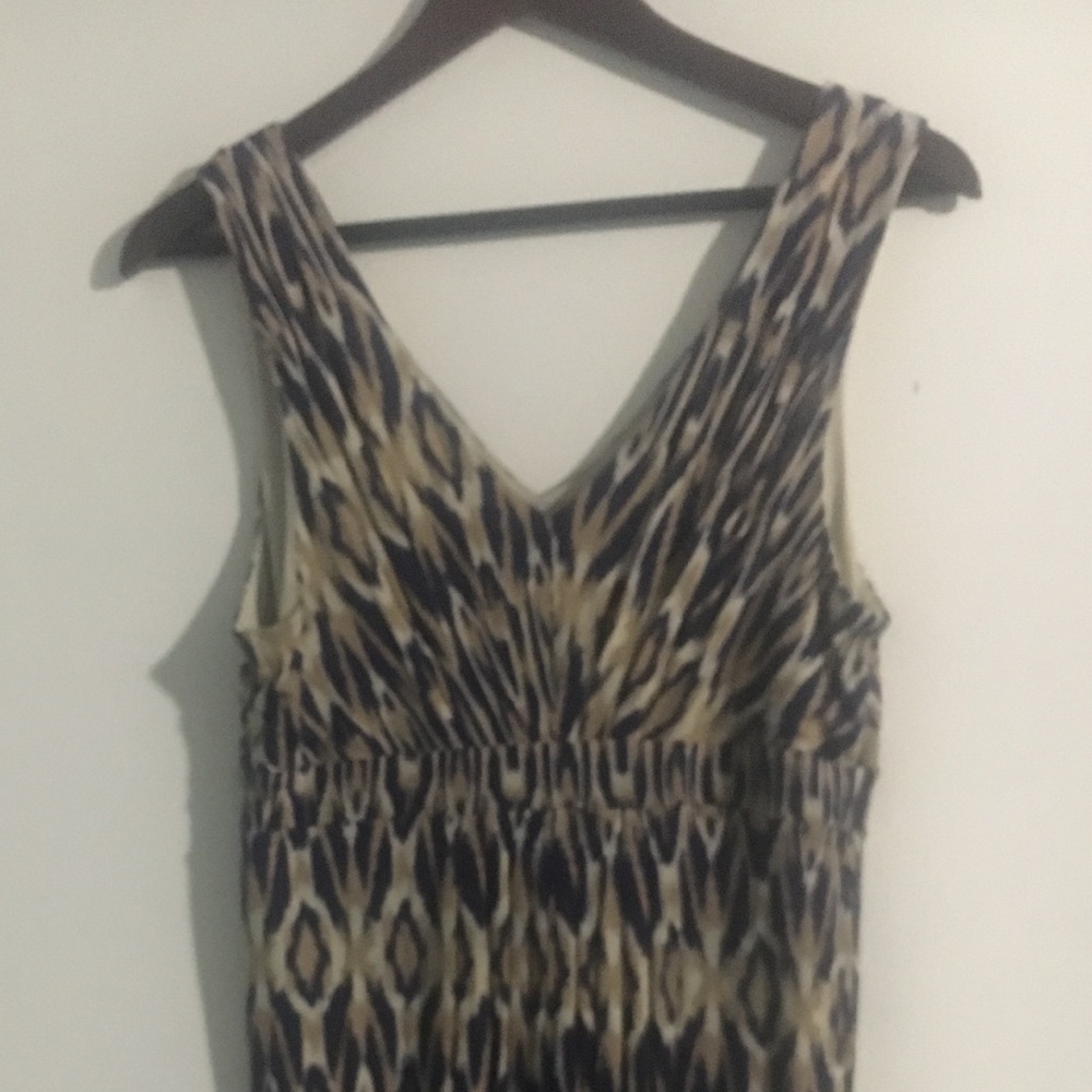 LOFT sleeveless light weight dress